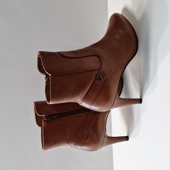 Minelli Brown Leather Made in Brazil Preppy Pointed Toe Heeled Boots Size 37=7US - Picture 5 of 12